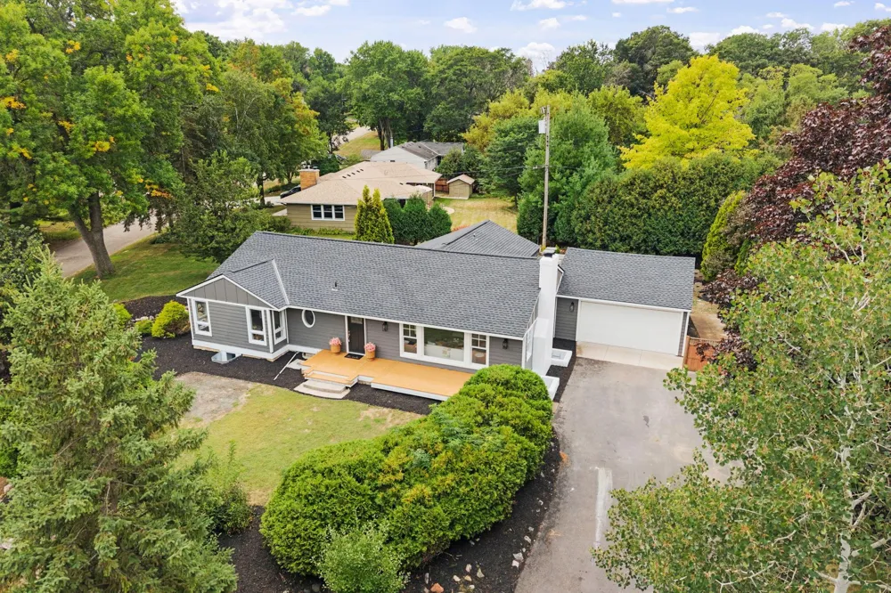 11934 James Road Minnetonka, MN 55343