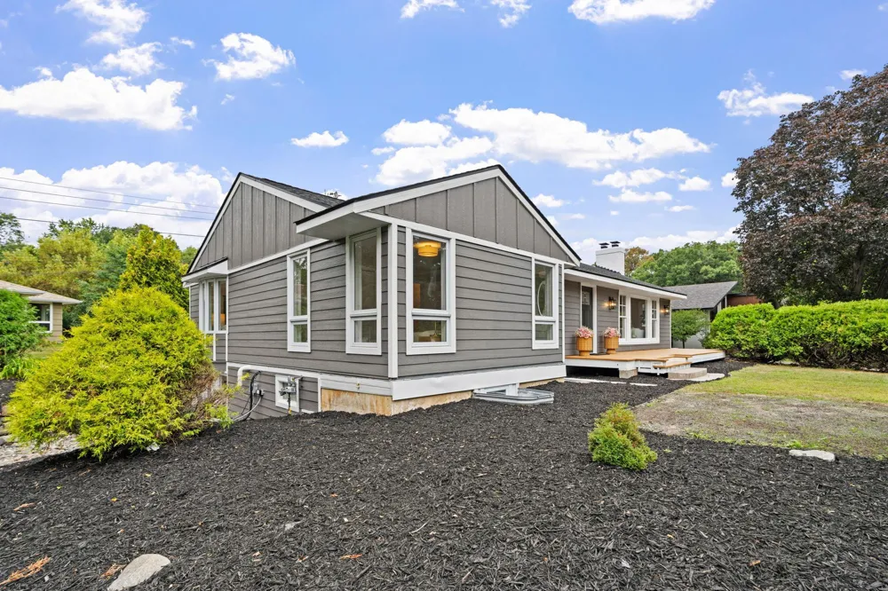 11934 James Road Minnetonka, MN 55343