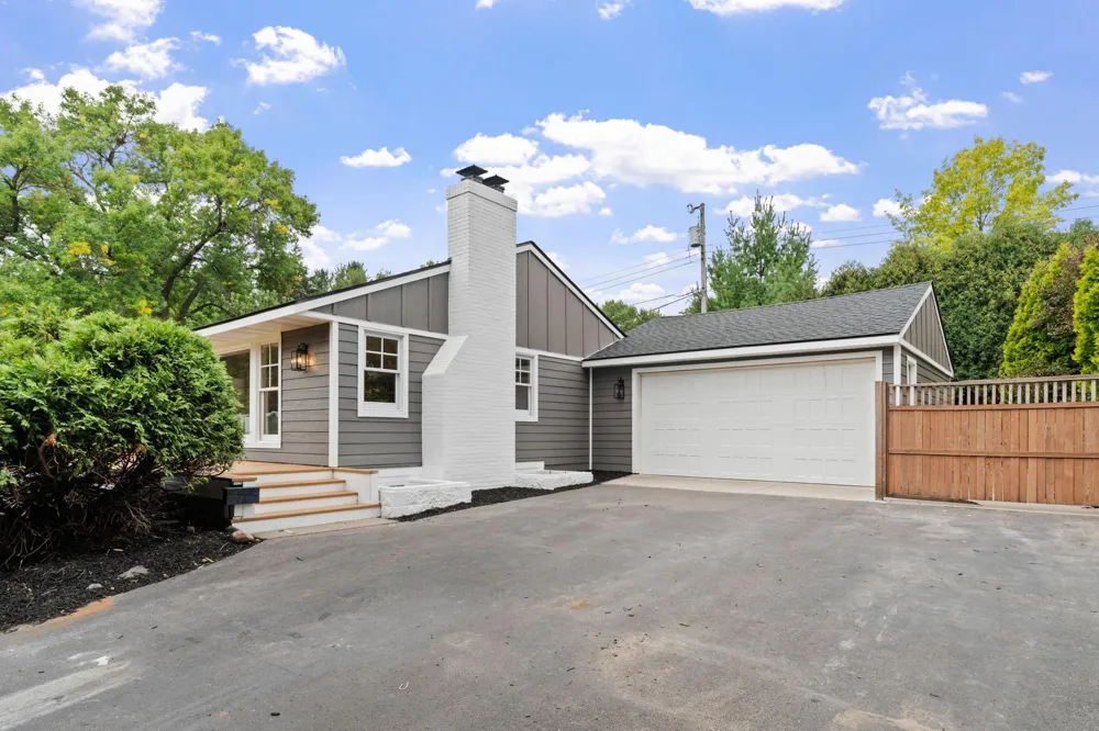 11934 James Road Minnetonka, MN 55343