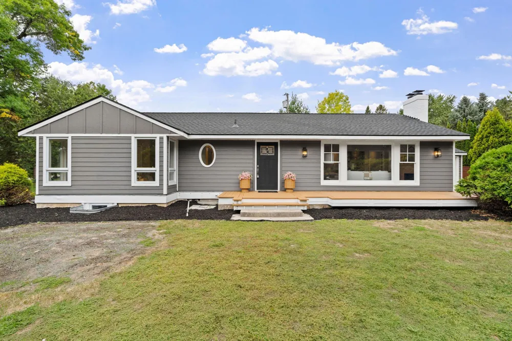 11934 James Road Minnetonka, MN 55343