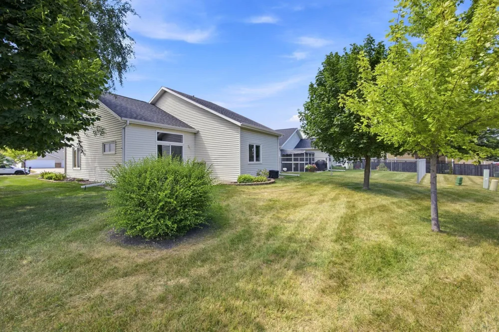 2872 35th Street S Moorhead, MN 56560