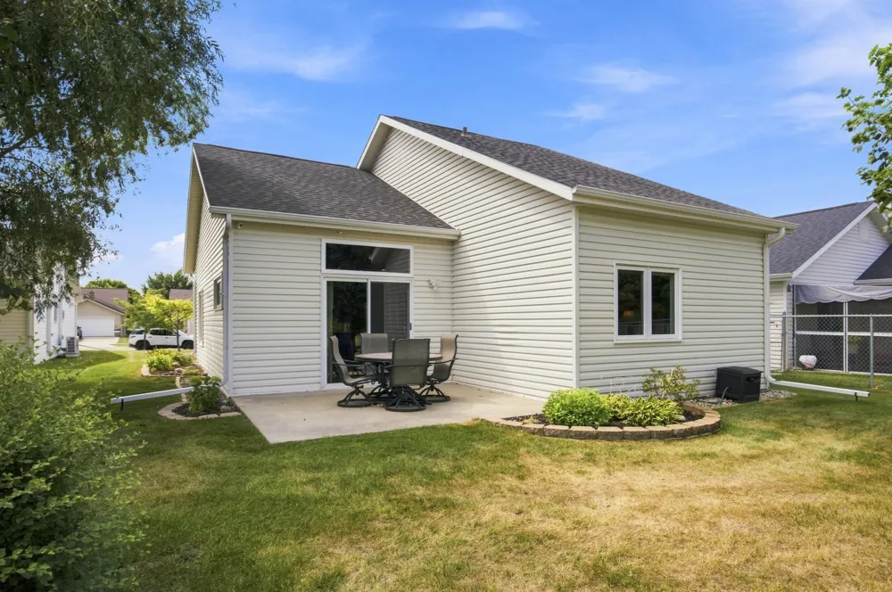 2872 35th Street S Moorhead, MN 56560