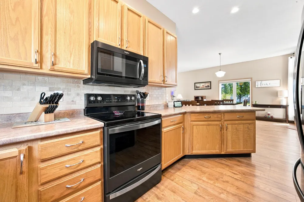2872 35th Street S Moorhead, MN 56560
