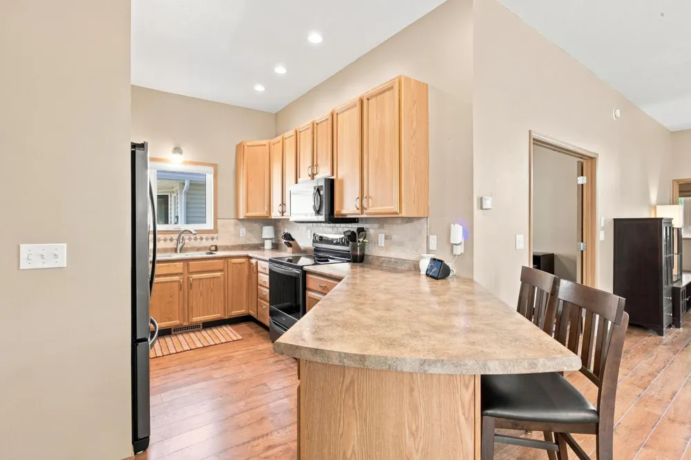 2872 35th Street S Moorhead, MN 56560