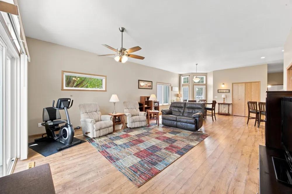 2872 35th Street S Moorhead, MN 56560