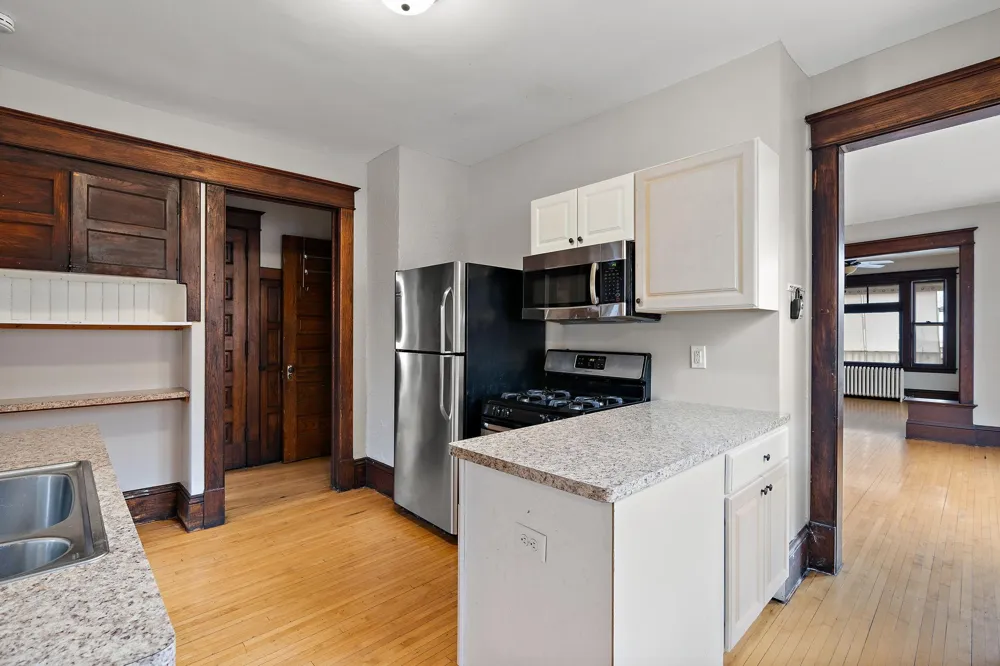 2428 Chicago Avenue #2 Minneapolis, MN 55404