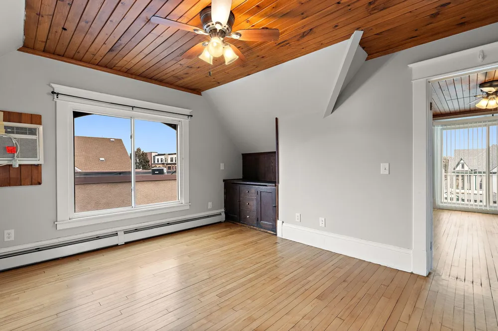 2428 Chicago Avenue #2 Minneapolis, MN 55404