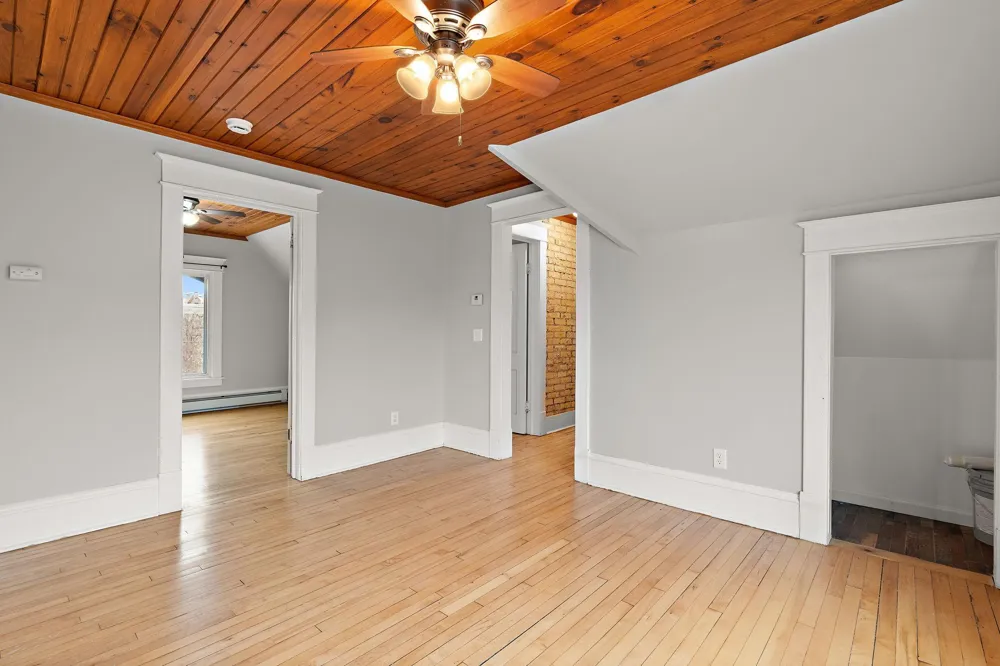 2428 Chicago Avenue #2 Minneapolis, MN 55404