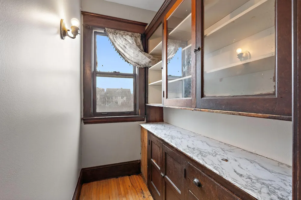 2428 Chicago Avenue #2 Minneapolis, MN 55404