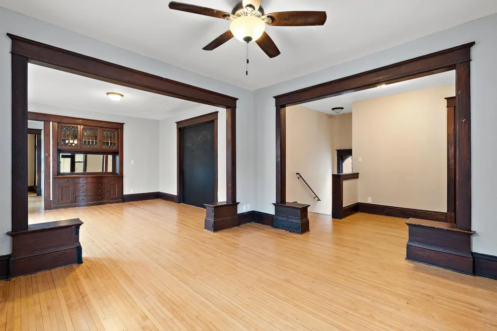 2428 Chicago Avenue #2 Minneapolis, MN 55404