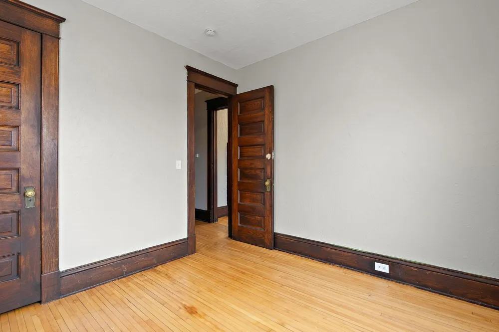2428 Chicago Avenue #2 Minneapolis, MN 55404
