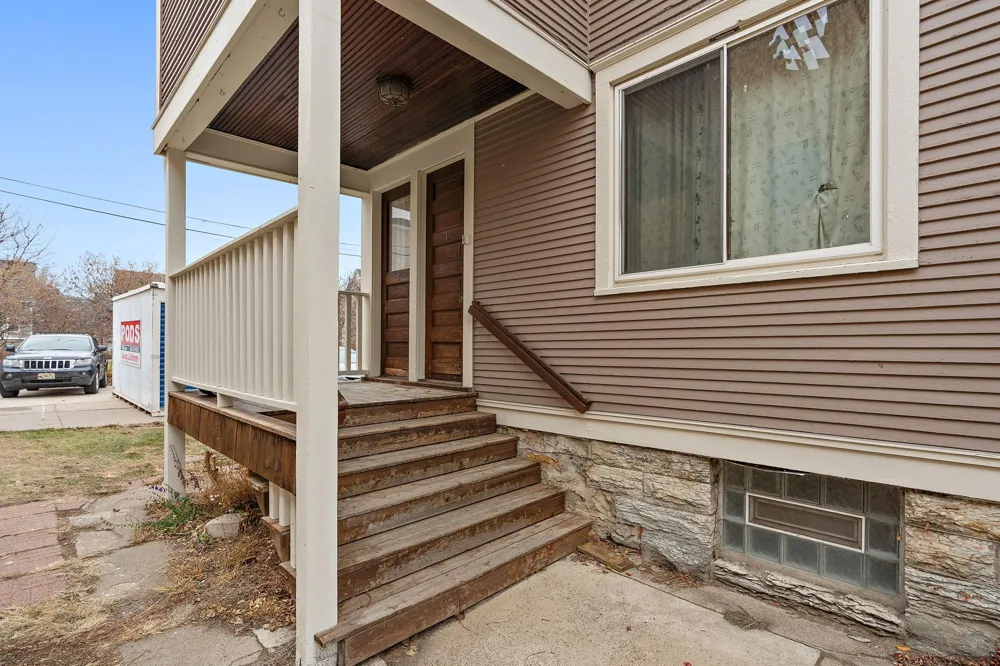 2428 Chicago Avenue #2 Minneapolis, MN 55404