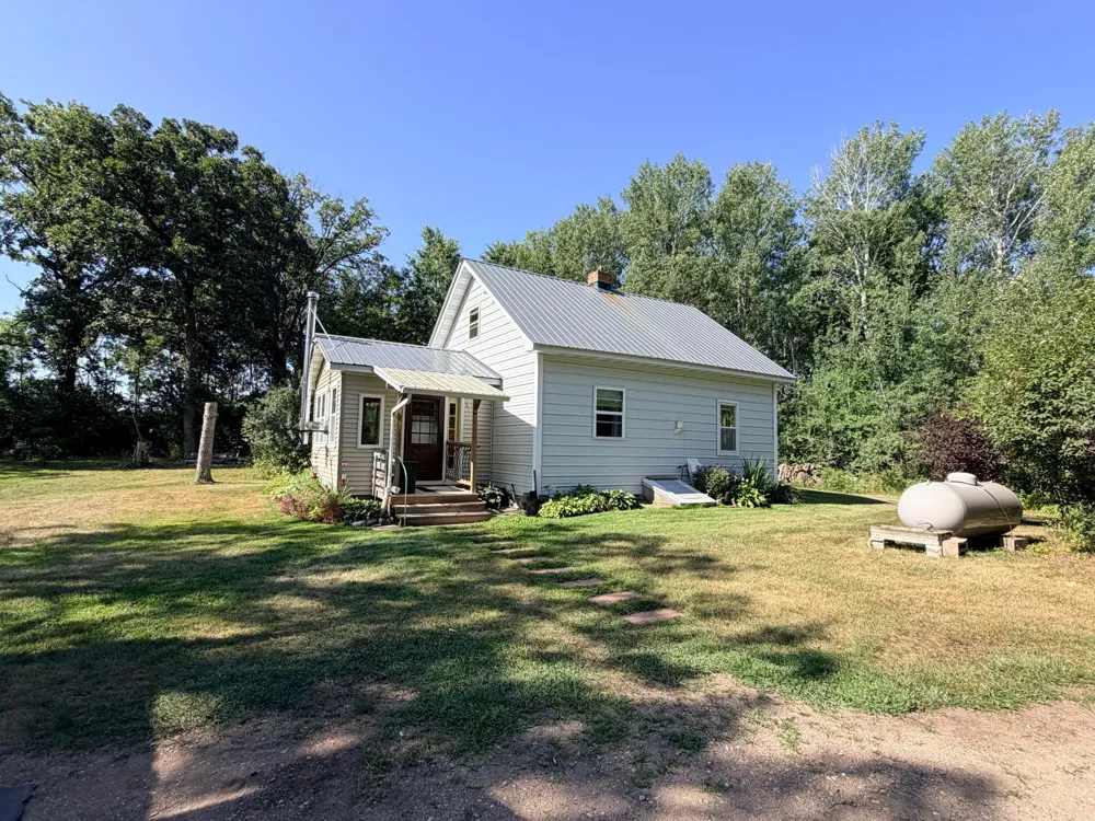 39726 350th Avenue SE Fosston, MN 56542