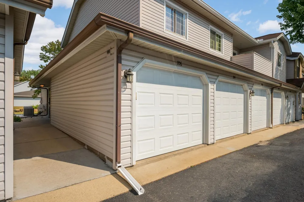 4061 Maureen Drive NE #106NE Columbia Heights, MN 55421