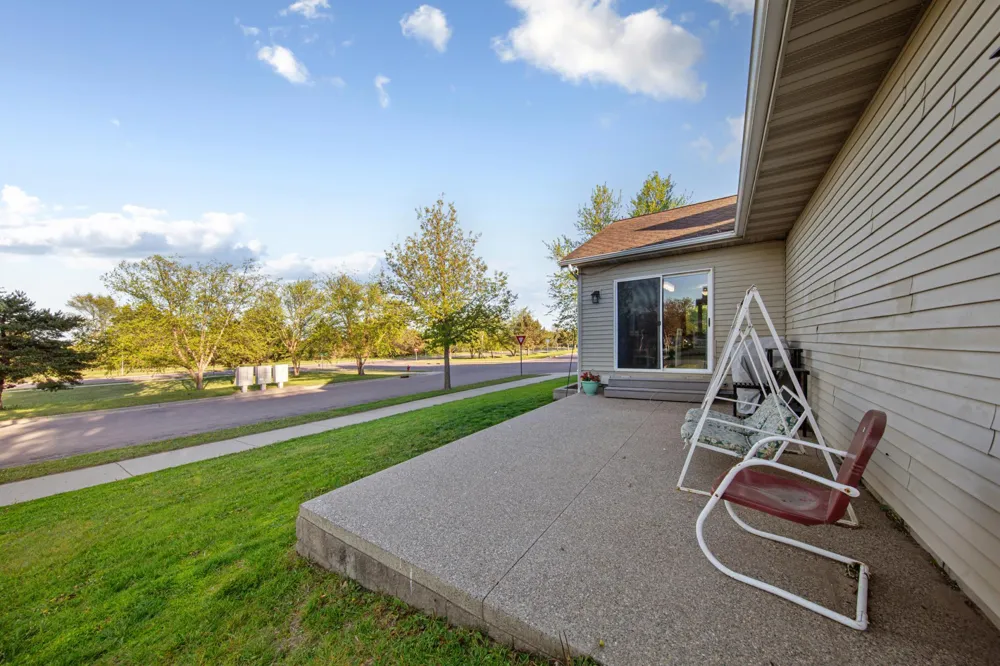 601 Bassford Street Saint Peter, MN 56082