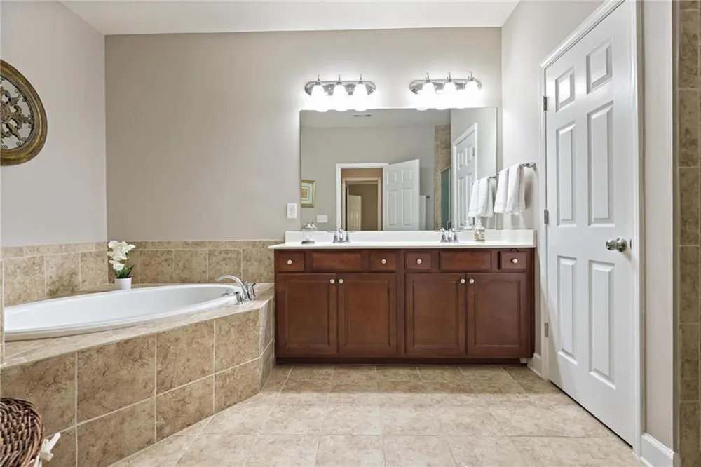 1971 Silver Birch Drive SE Smyrna, GA 30080