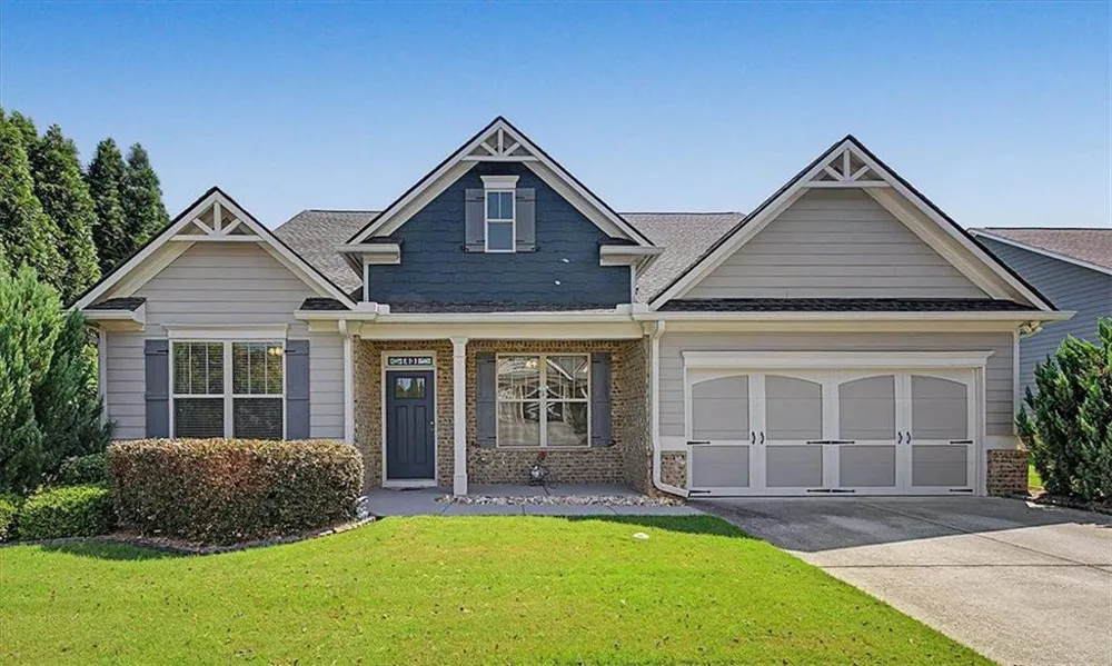 43 Stateley Oaks Drive SE Cartersville, GA 30120