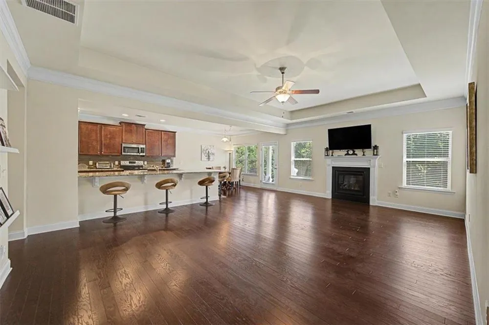 43 Stateley Oaks Drive SE Cartersville, GA 30120