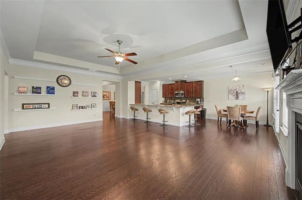 43 Stateley Oaks Drive SE Cartersville, GA 30120