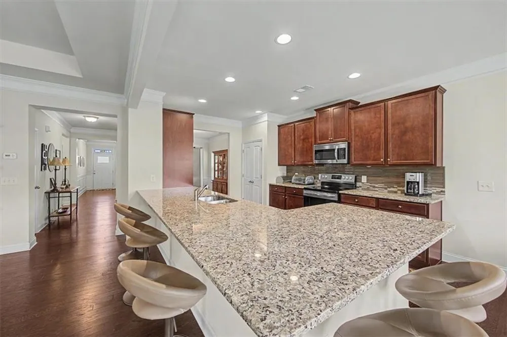 43 Stateley Oaks Drive SE Cartersville, GA 30120