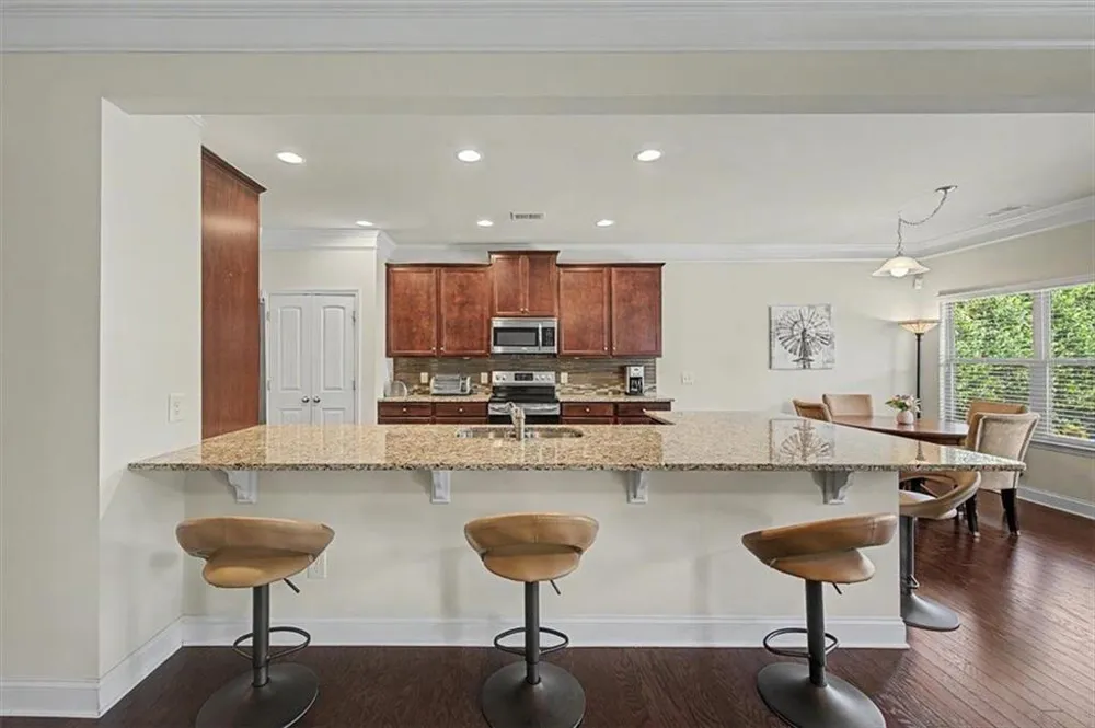 43 Stateley Oaks Drive SE Cartersville, GA 30120