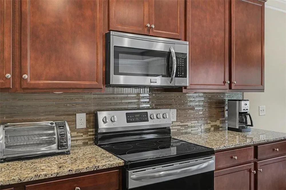 43 Stateley Oaks Drive SE Cartersville, GA 30120