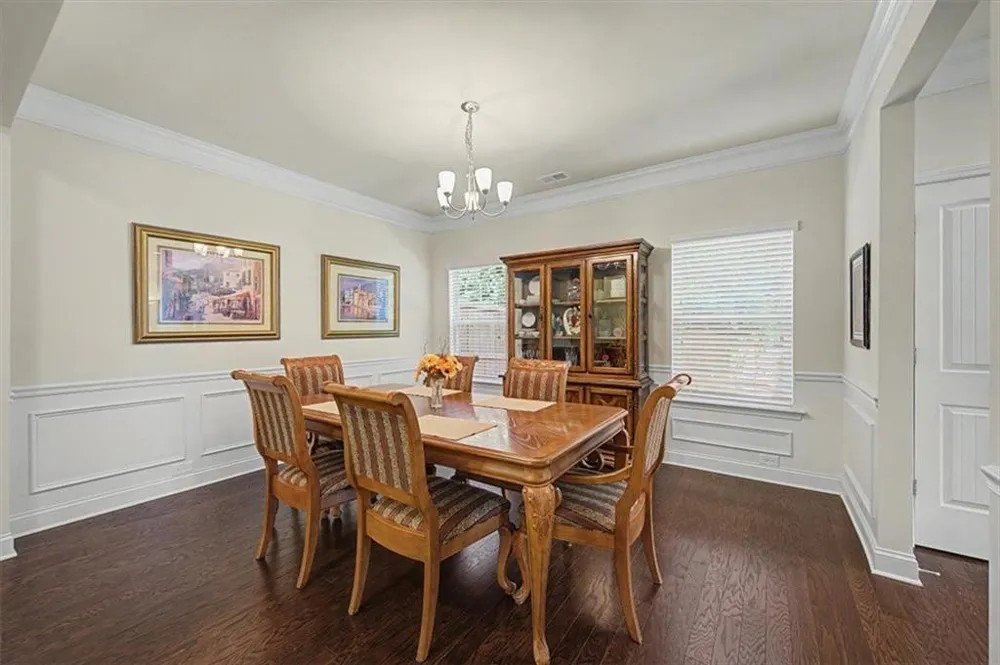 43 Stateley Oaks Drive SE Cartersville, GA 30120