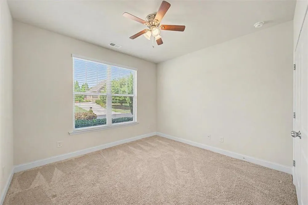 43 Stateley Oaks Drive SE Cartersville, GA 30120