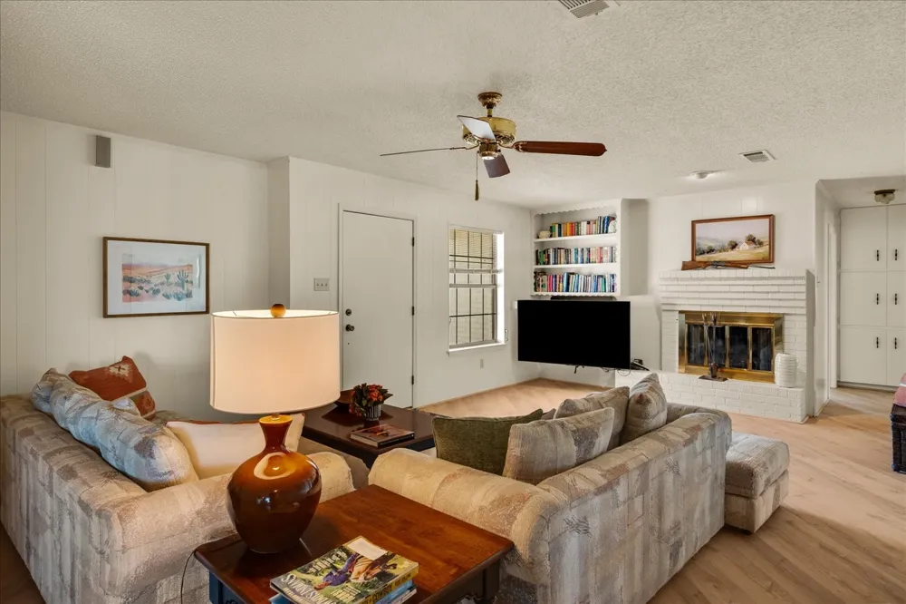 368 Fm  1566 E Greenville, TX 75401