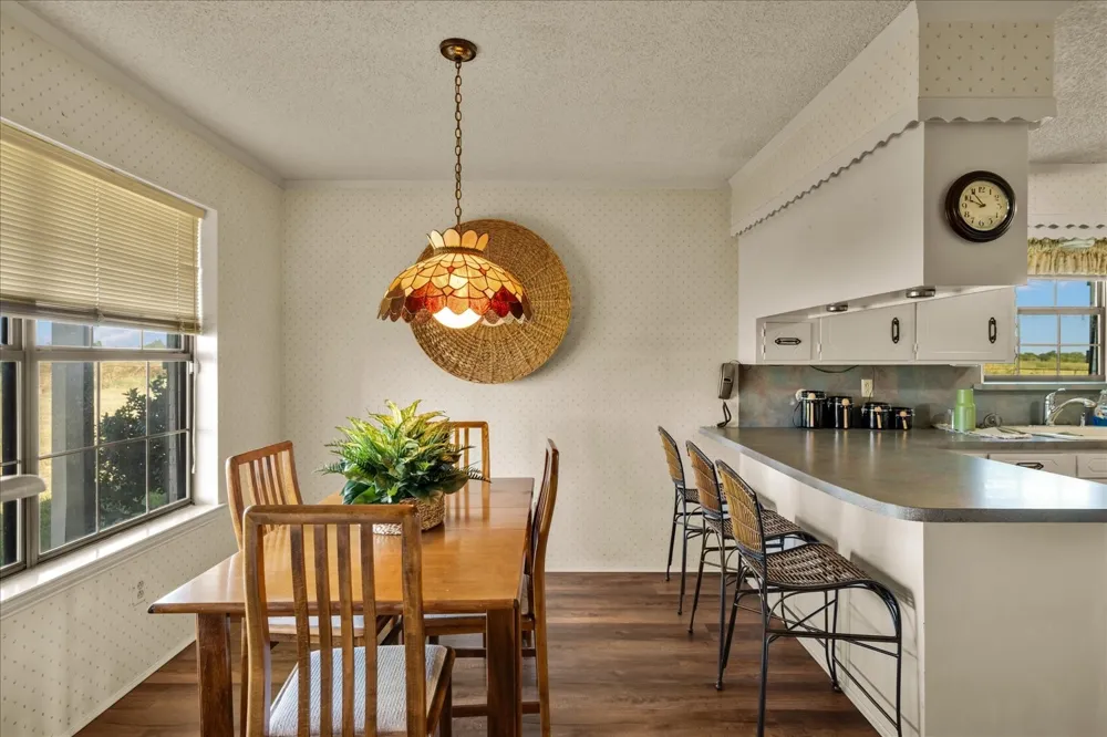 368 Fm  1566 E Greenville, TX 75401
