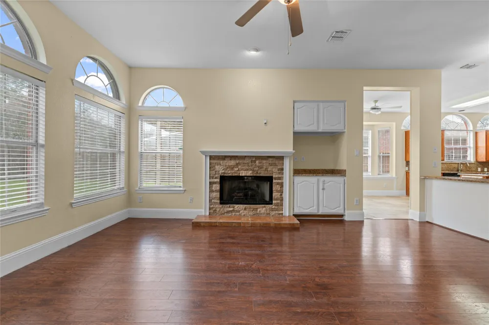 3607 Flagstone Drive Carrollton, TX 75007