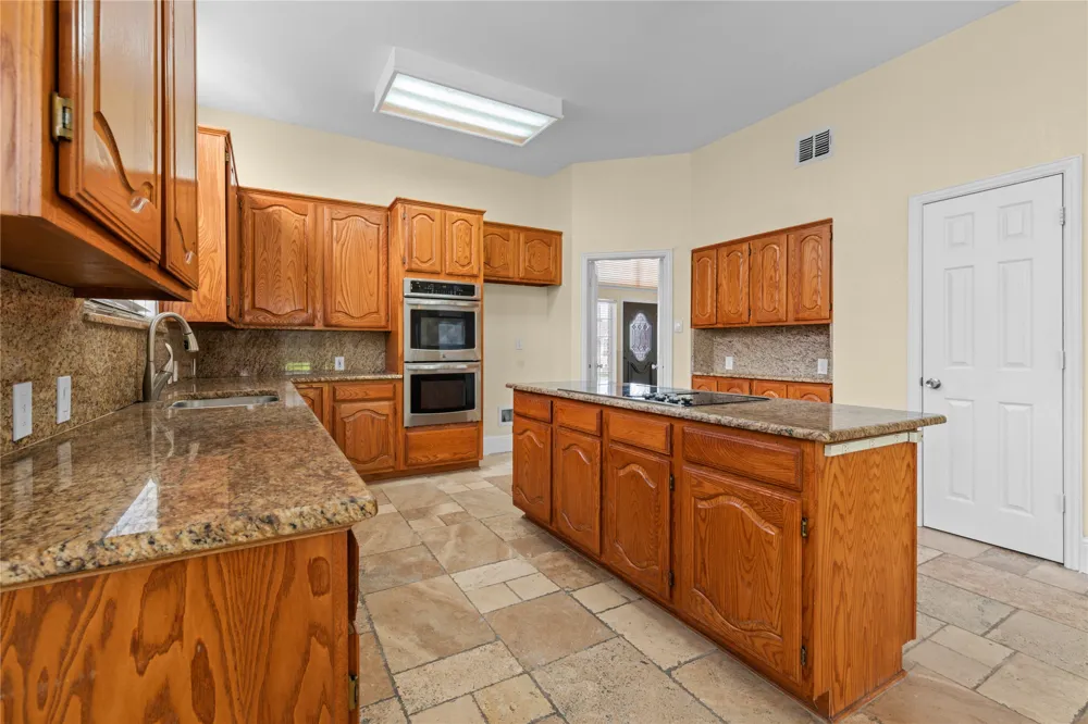 3607 Flagstone Drive Carrollton, TX 75007