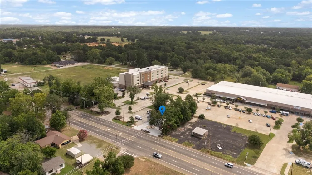 501 Main Street Lindale, TX 75771
