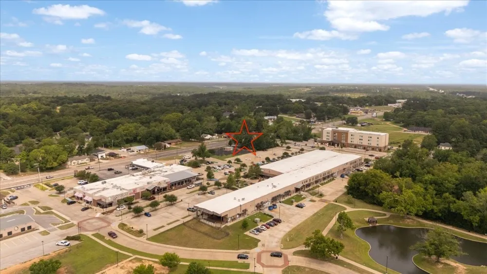 501 Main Street Lindale, TX 75771