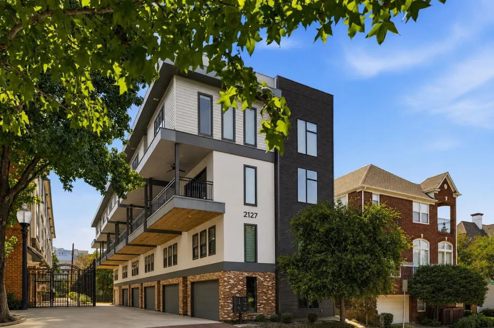 2127 Clark Street #APT 106 Dallas, TX 75204