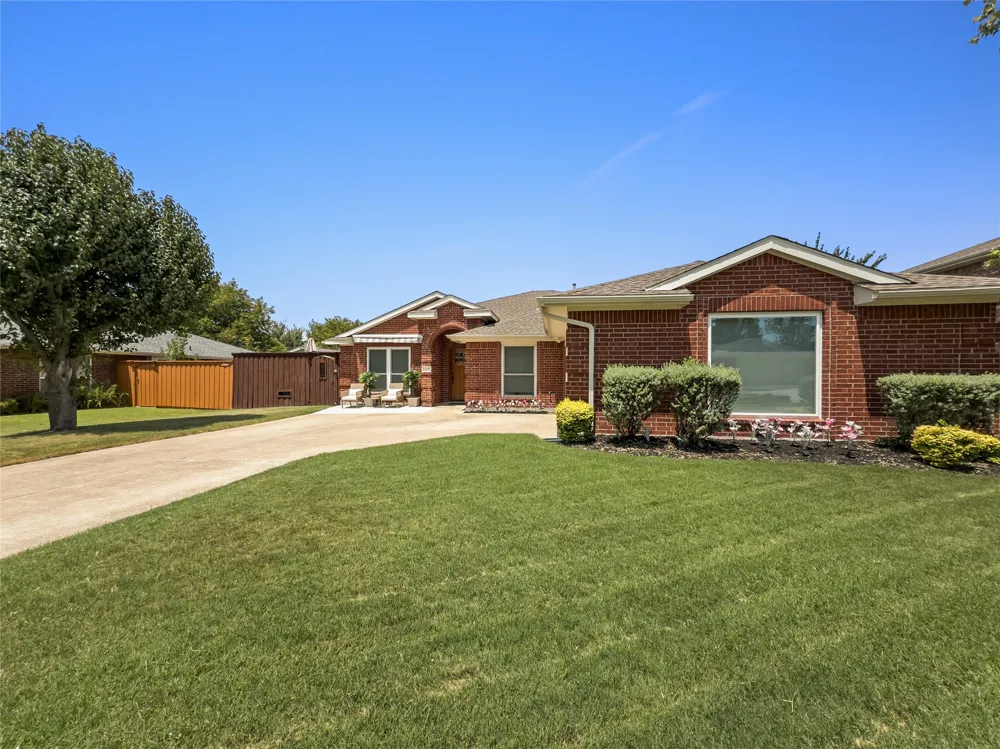 8409 Victory Street Rowlett, TX 75089