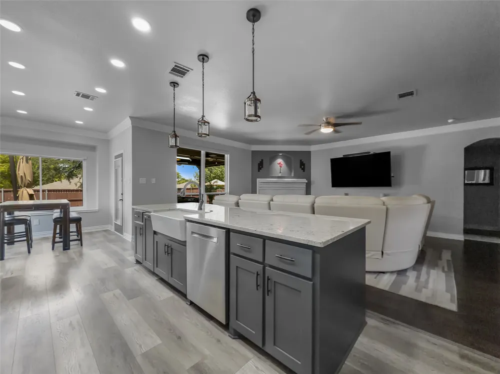 8409 Victory Street Rowlett, TX 75089