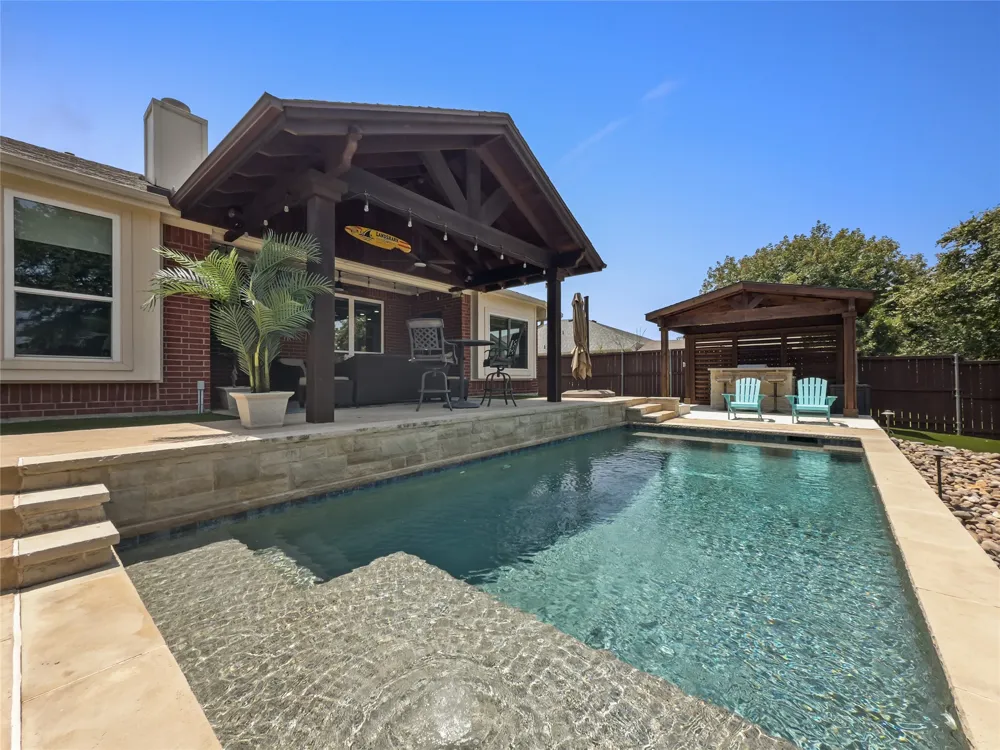 8409 Victory Street Rowlett, TX 75089