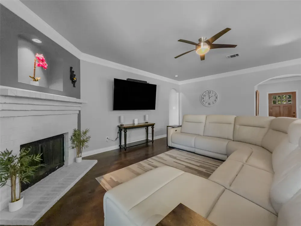 8409 Victory Street Rowlett, TX 75089