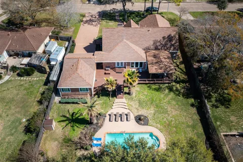 18510 Barbuda Lane