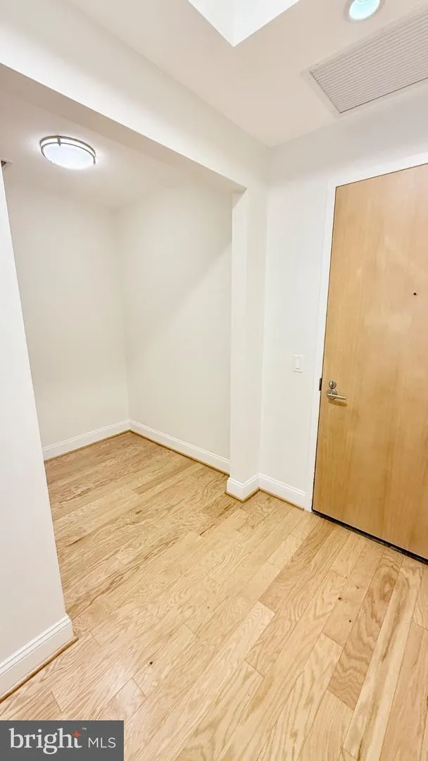 1881 NASH STREET #408 Arlington, VA 22209