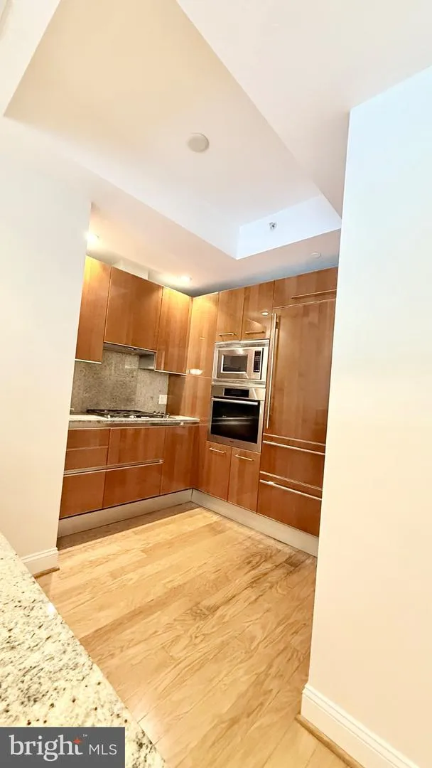 1881 NASH STREET #408 Arlington, VA 22209