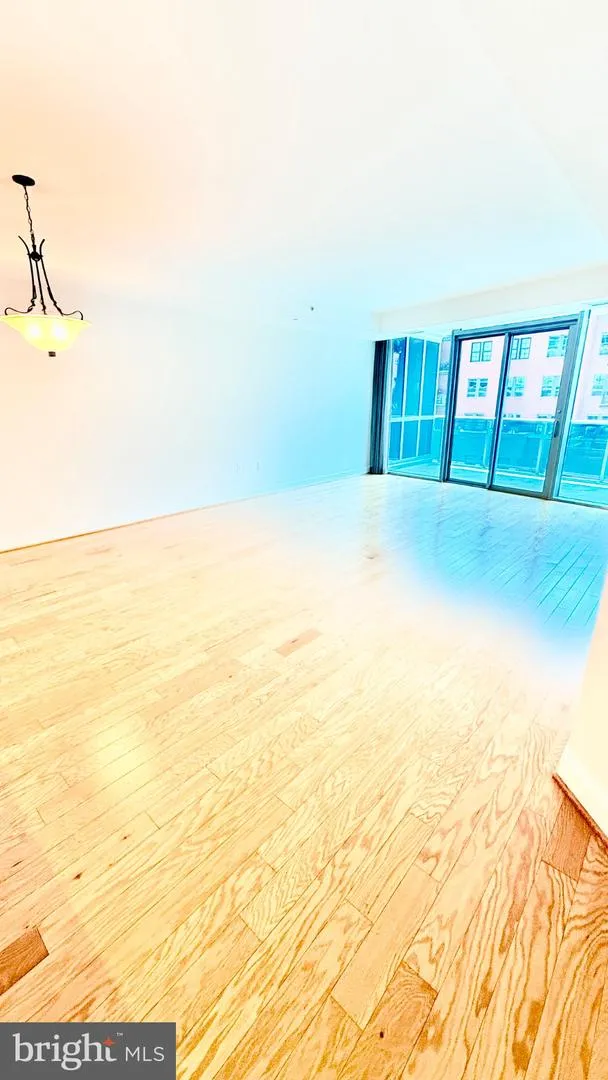 1881 NASH STREET #408 Arlington, VA 22209