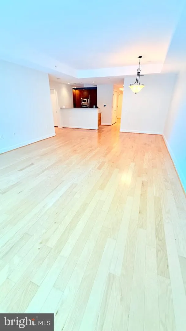 1881 NASH STREET #408 Arlington, VA 22209