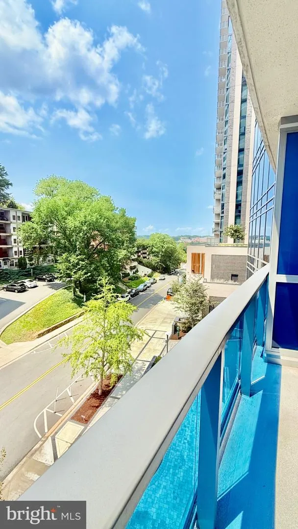 1881 NASH STREET #408 Arlington, VA 22209