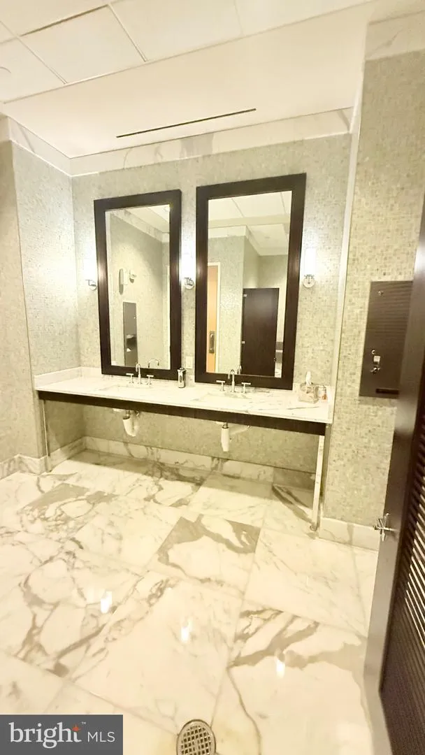 1881 NASH STREET #408 Arlington, VA 22209