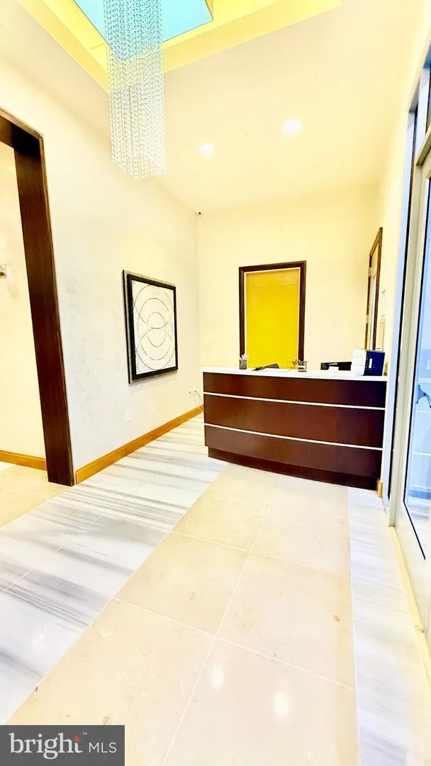 1881 NASH STREET #408 Arlington, VA 22209