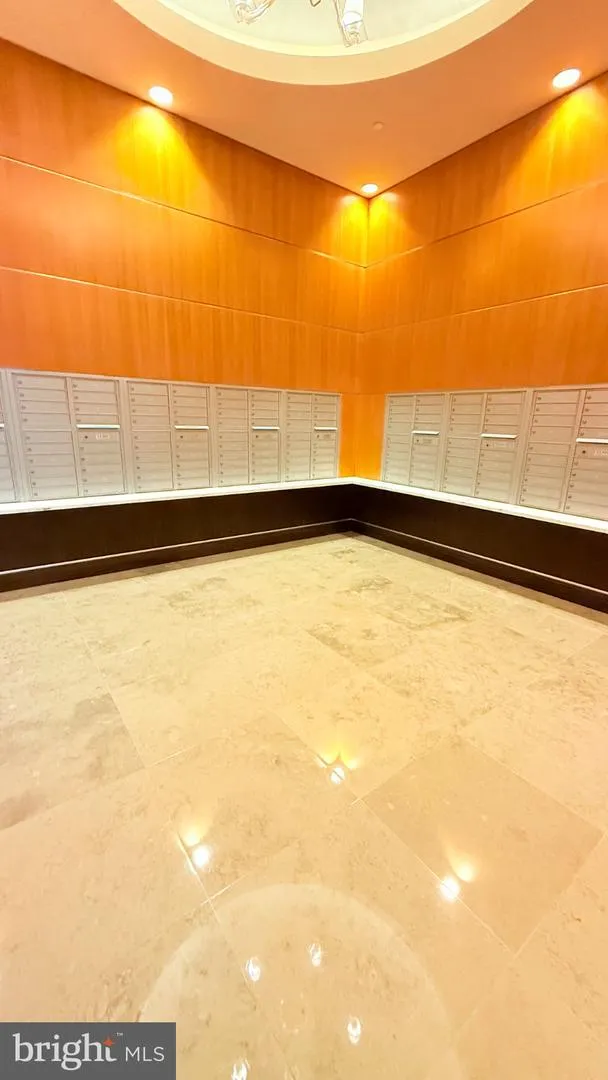 1881 NASH STREET #408 Arlington, VA 22209