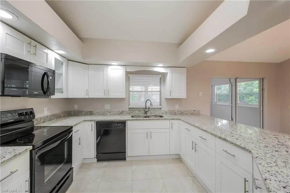 180 Thornton Avenue S Lehigh Acres, FL 33974