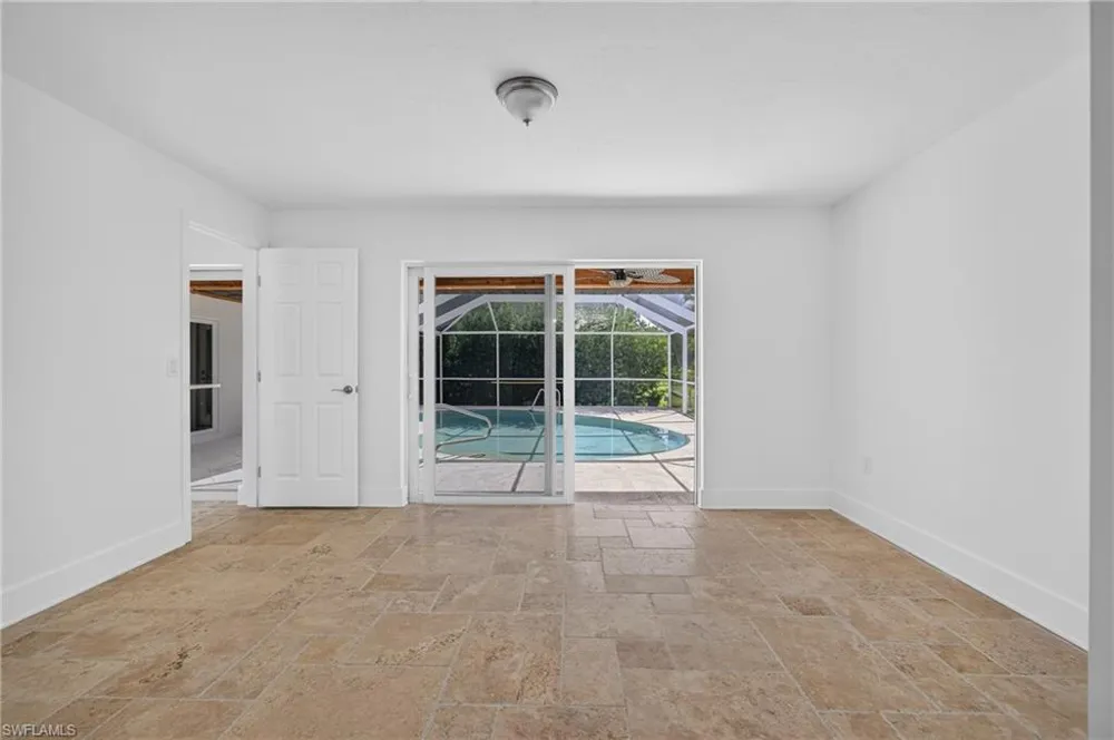 6049 Perthshire Lane Fort Myers, FL 33908